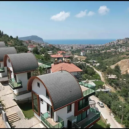 Willa Bektas Private 4 Bedroom Alanya