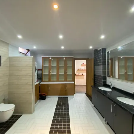 Bektas Private 4 Bedroom * 阿拉尼亚