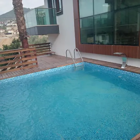 别墅 Bektas Private 4 Bedroom *